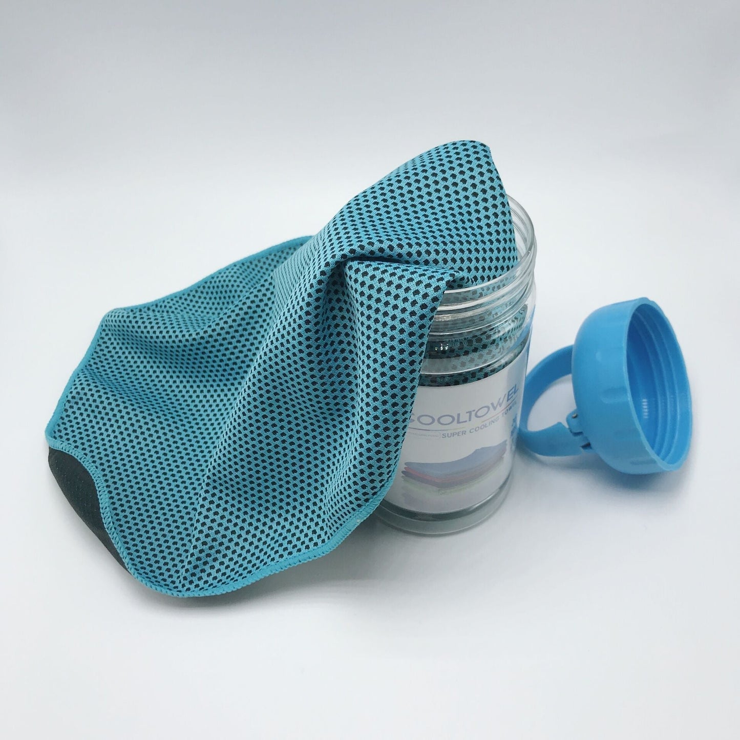 🎁 Buy one, Get one free🔥🔥 Absorbent cooling towel, can be used anytime, anywhere!