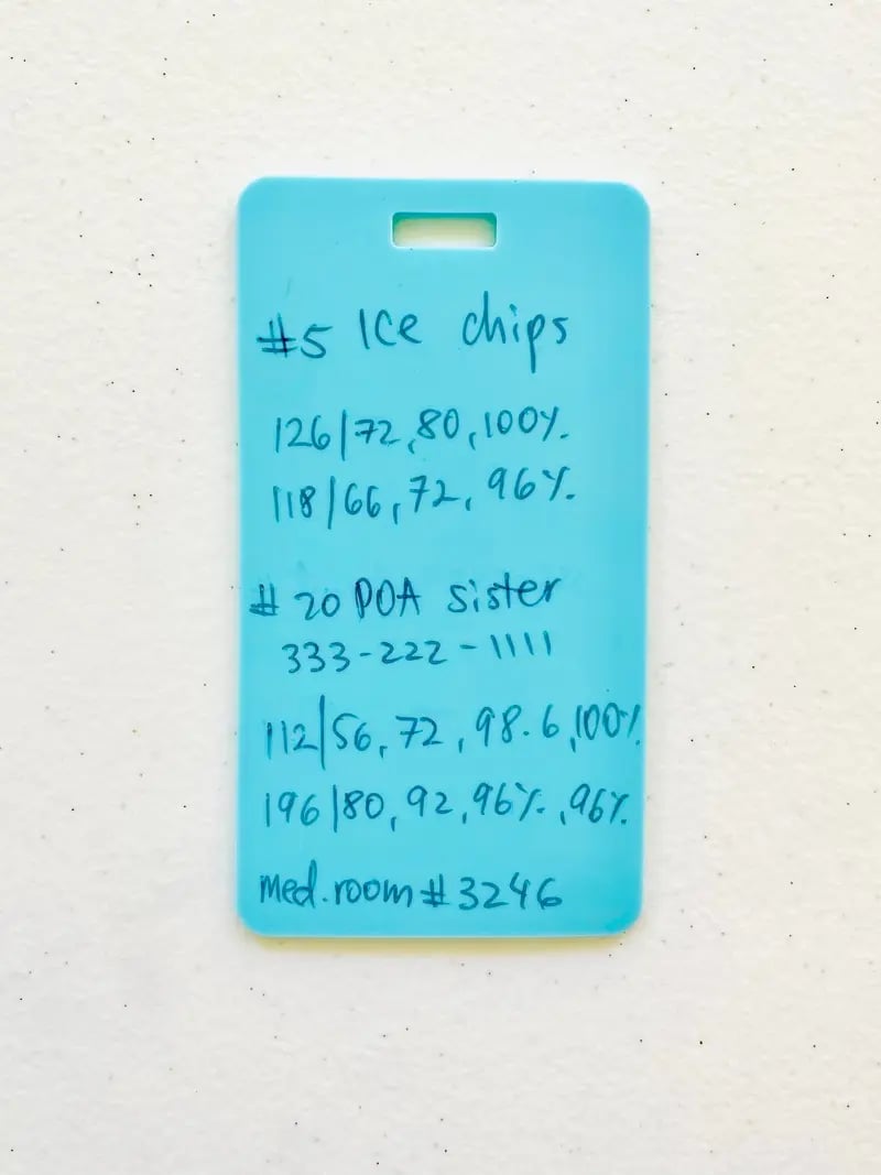 🩺Erasable Badge Note | Dual-Side Writable, Fade-Proof & No Blur (🖊Write. Wipe. Repeat.)